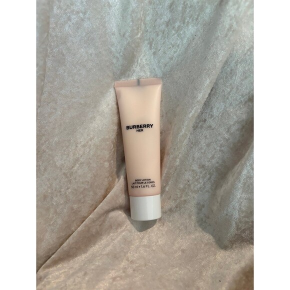 Burberry Other - Burberry her body lotion 50ml